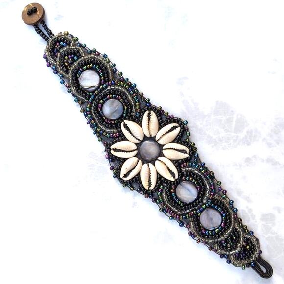Beaded shell accent leather cuff bracelet, flower design - Picture 1 of 8